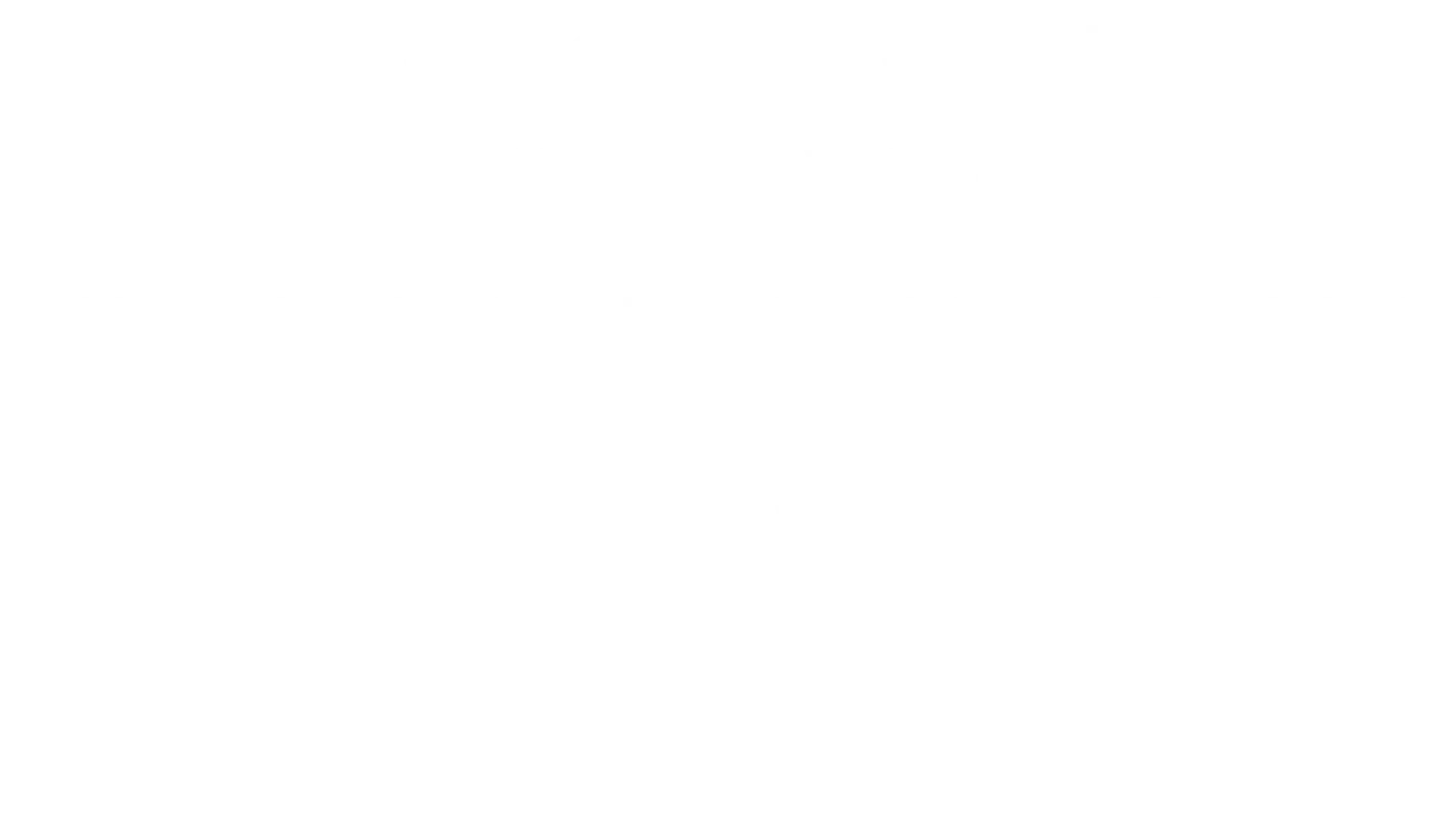 客餐廳以開放式的設計， 營造開闊的動線， 巧妙規劃出書房的功能減少走道,創造高坪效 大尺度的主臥室將更衣室的概念融入， 將生活的細節一一收納 成就機能感的生活美學